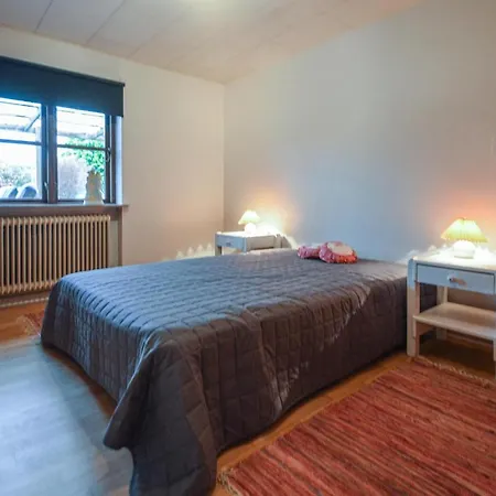 Vakantiehuis Nice In W/ 3 Bedrooms